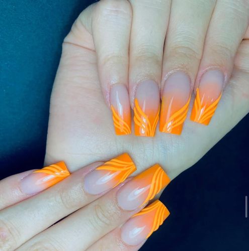 Leoni´s Nails & Hair Munich