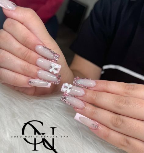 Gold Nails Beauty & Spa